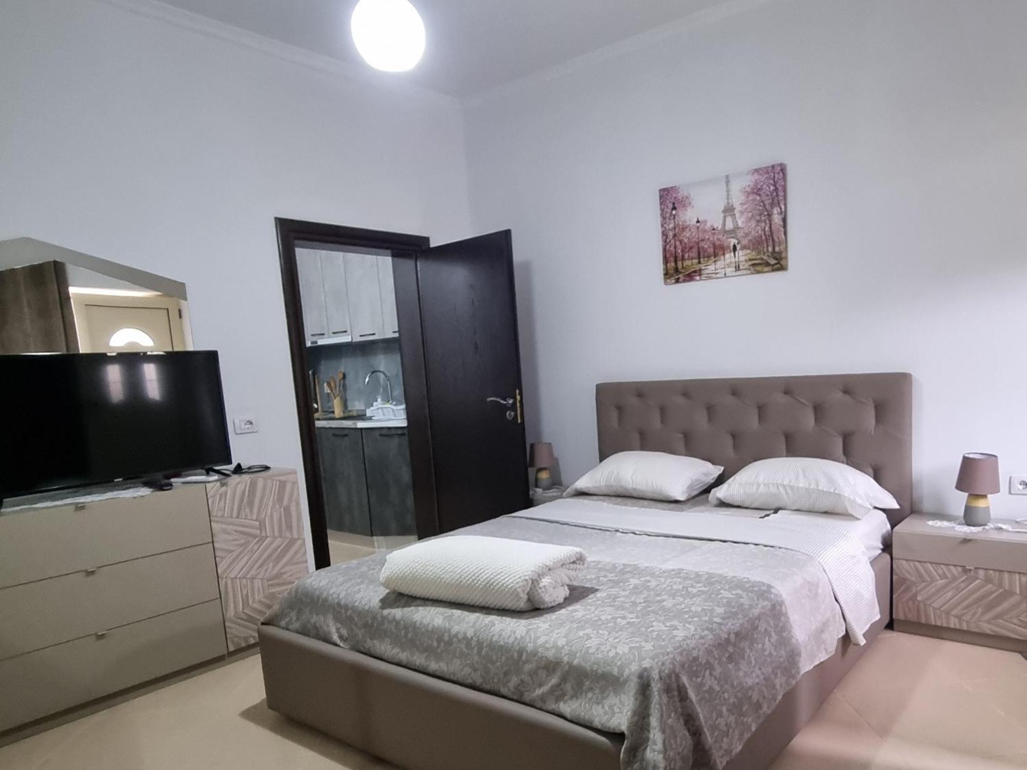 Apartament Megi-rent Wlora