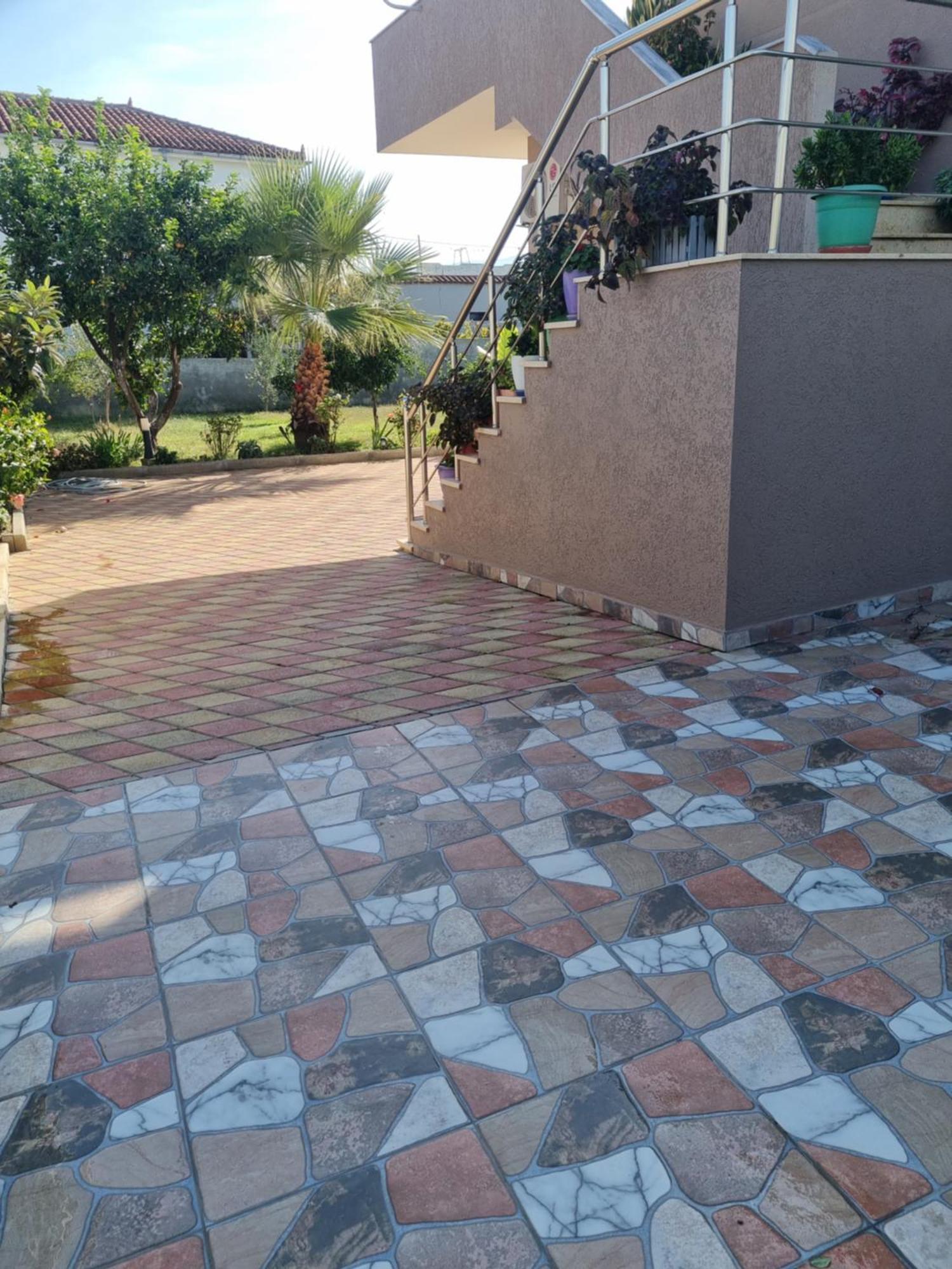 Megi-rent Apartament *
